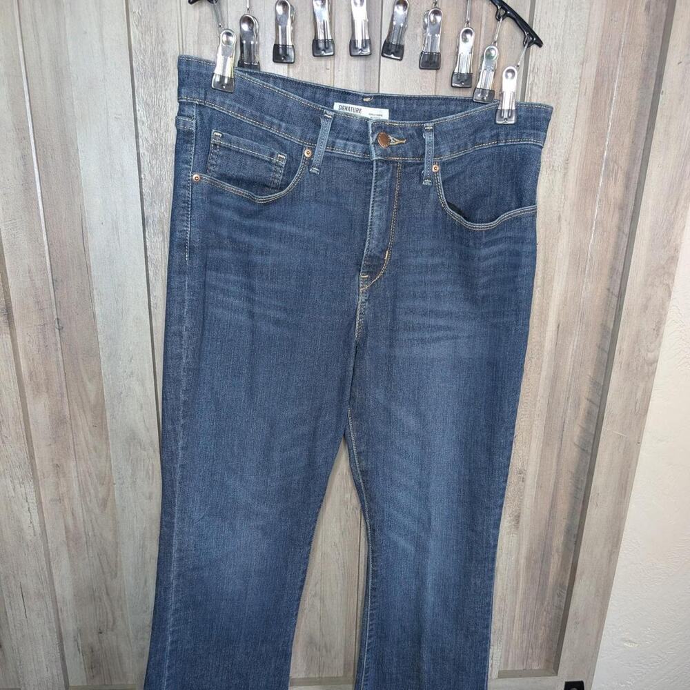 Levis blue bootcut jeans size 30x30